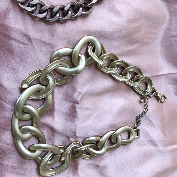 Forever 21 Bronze/Rose Gold Chain Necklaces Bundle - Picture 3 of 6